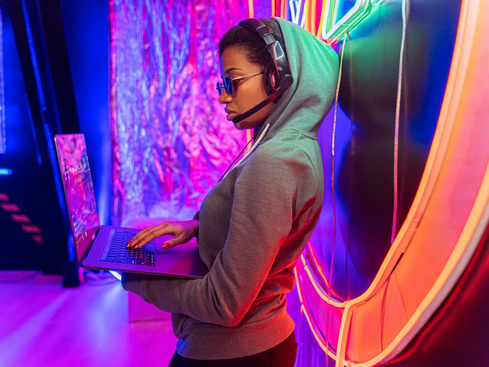 Avoiding Common JavaScript Mistakes and Writing Clean Code